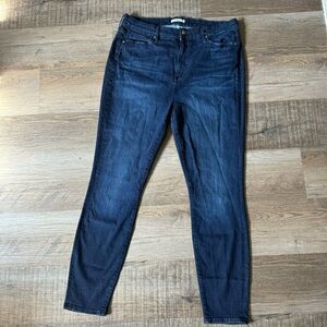 Women’s Good American Good Leg Skinny Jeans